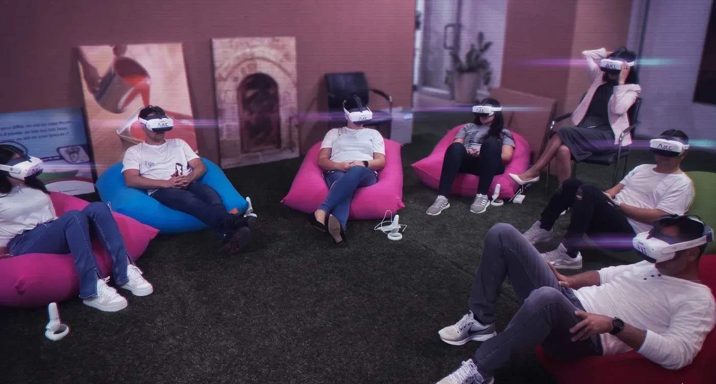 A VR station with a facilitator